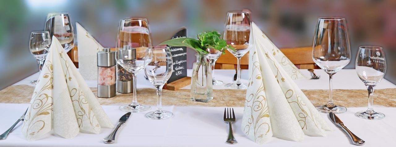 Restaurant Gruener Baum Hotel Leidersbach Ngoại thất bức ảnh